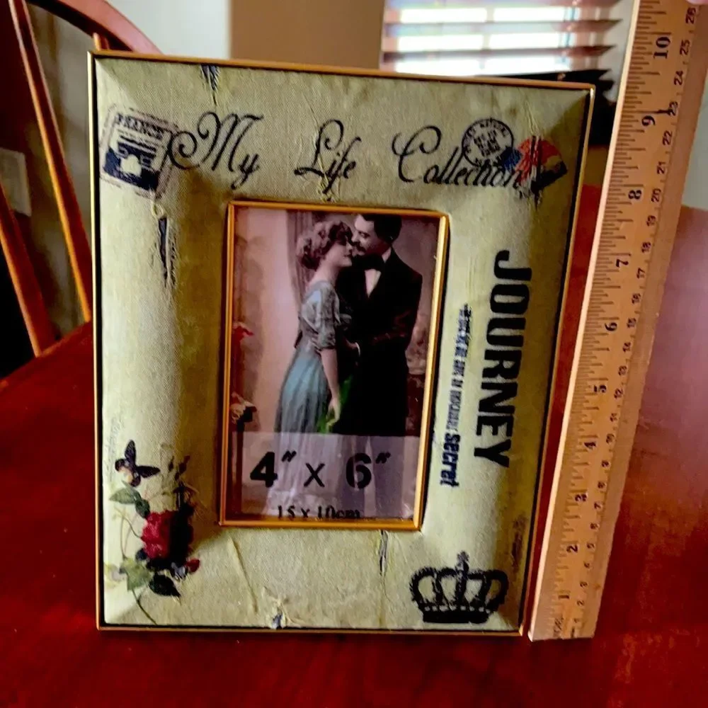 NEW Antique looking 4x6 Photo Frame